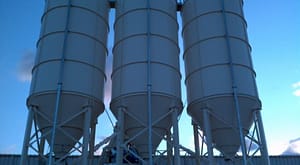 Demountable cement silos